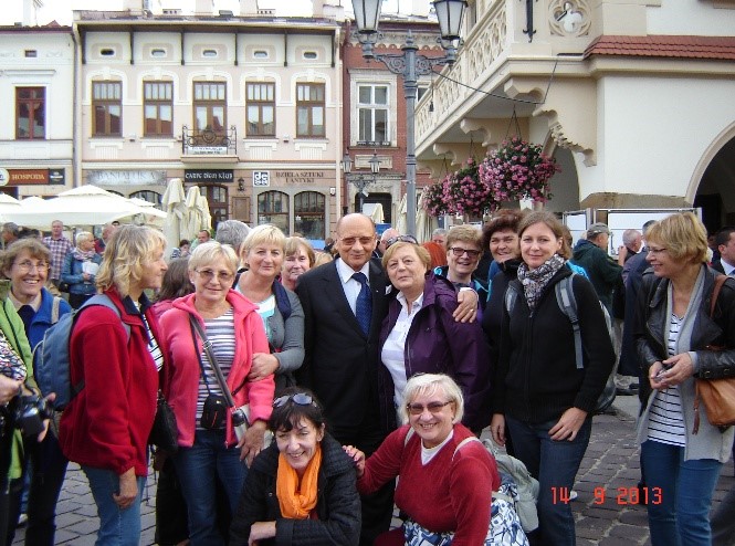 2013 - Rzeszów: w środku prezydent miasta T. Ferenc